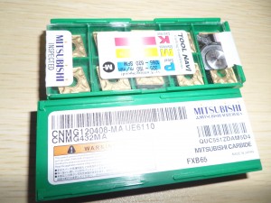 Mitsubishi carbide indexable insert CNMG120408-MA VP15TF with competitive price, high cutting precision