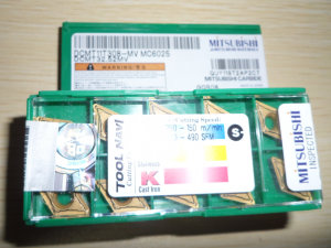 Mitsubishi carbide cutting insert DCMT11T308-MV MC6025 with discount price, original rich stock