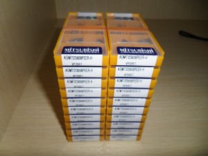 Mitsubishi carbide insert SNMG120408-MM MC7015/MC7025 with discount price, high cutting precision