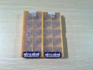 Mitsubishi high precision CNC carbide inserts VNMG160404-MS UE6110